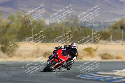 media/Jan-09-2022-SoCal Trackdays (Sun) [[2b1fec8404]]/Turn 6 (1035am)/